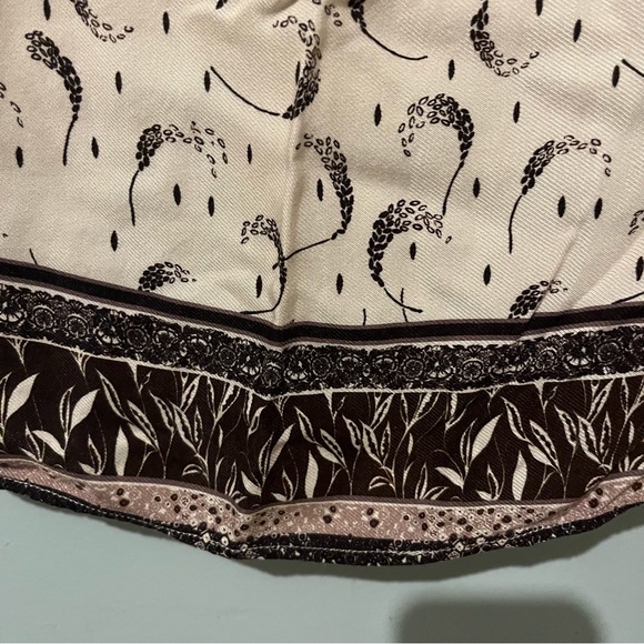 H&M White V-Neck Tank - Picture 5 of 8